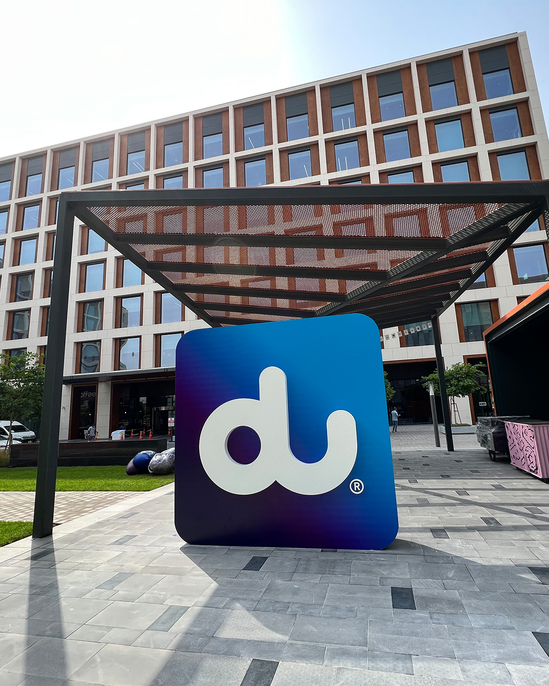 du HQ