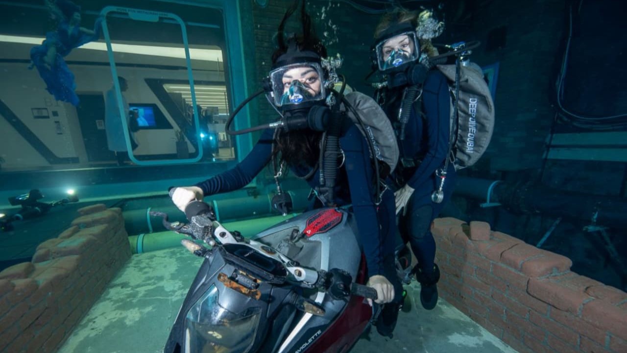 Deep Dive Dubai